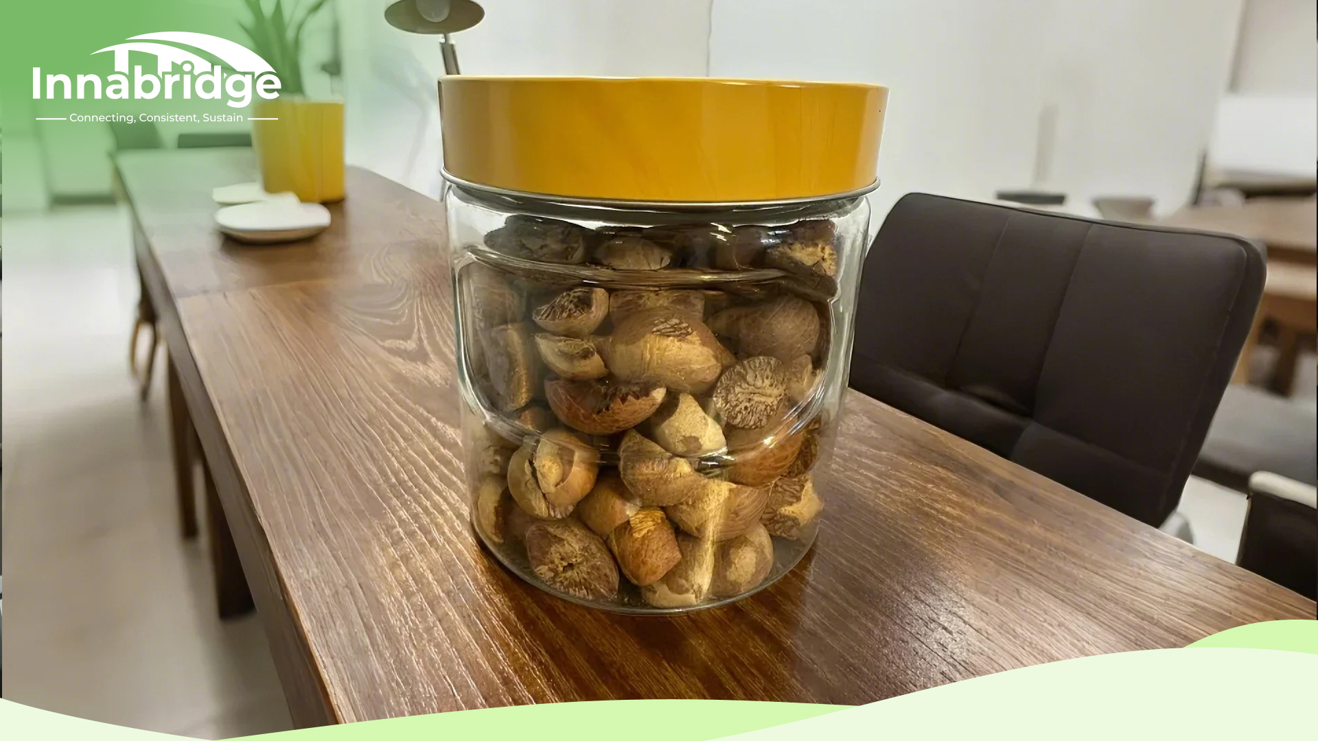 Dried Split Areca Nut (30% max)